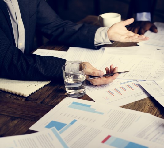 Do Risk Summaries Actually Help Investors Understand Financial Risks?