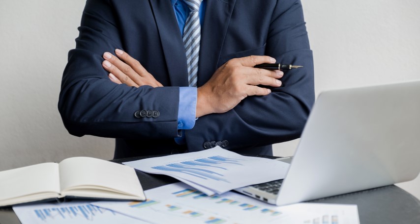 Does Frequent Negative Feedback Really Hurt Motivation?